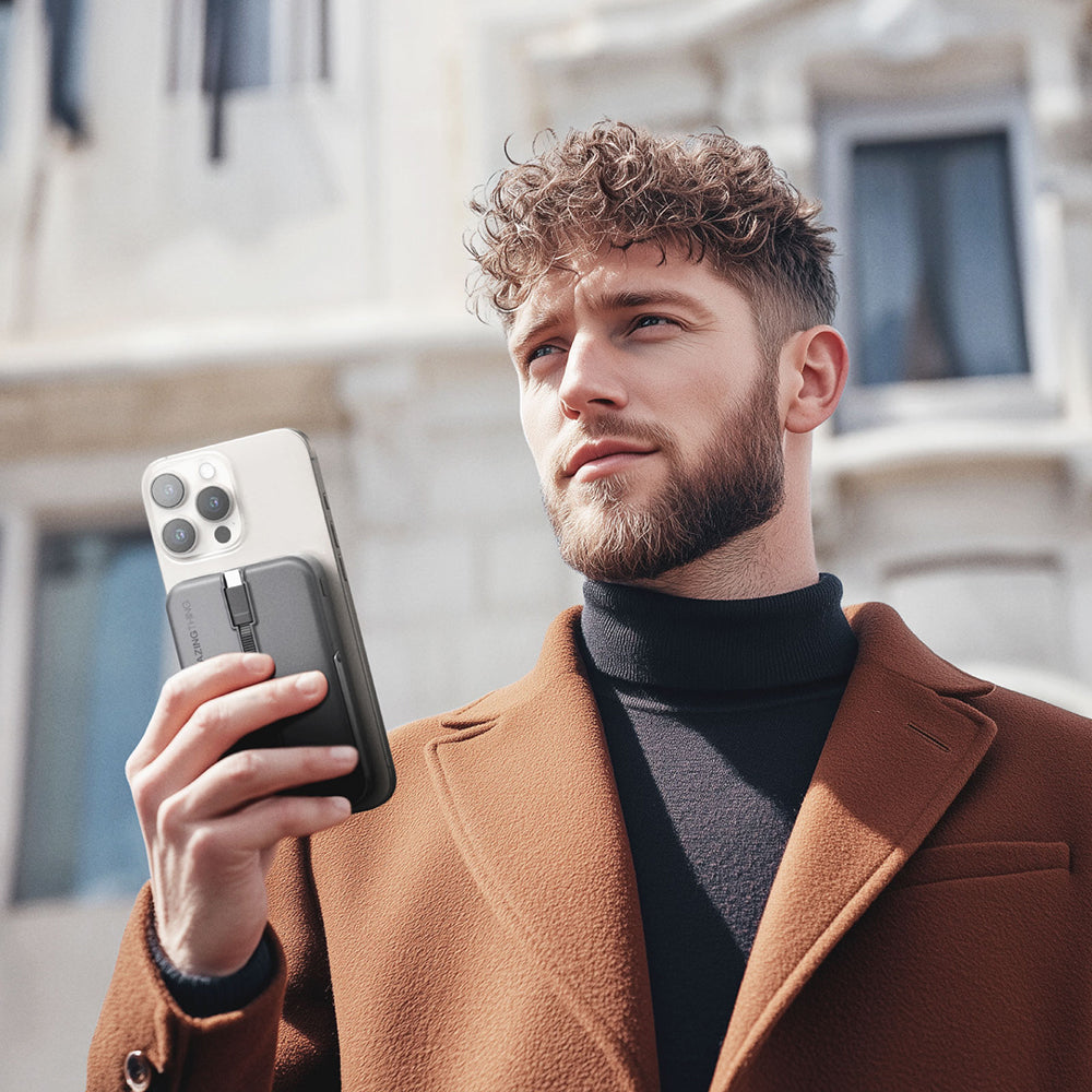 Amazingthing Thunder Go Akıllı Saat Kablosuz Şarj Özellikli PD 22.5W Standlı Wireless Powerbank 15W 10000mAh Mavi