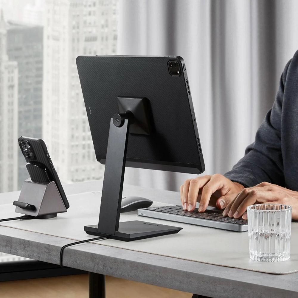 Apple iPad Pro 11 2021 (3.Nesil) Kılıf Aramid Fiber Pitaka Ultra-Slim Classic Serisi Tablet Kapak Siyah