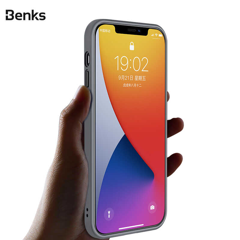 Apple iPhone 12 Pro Kılıf Benks Hybrid Kapak Beyaz