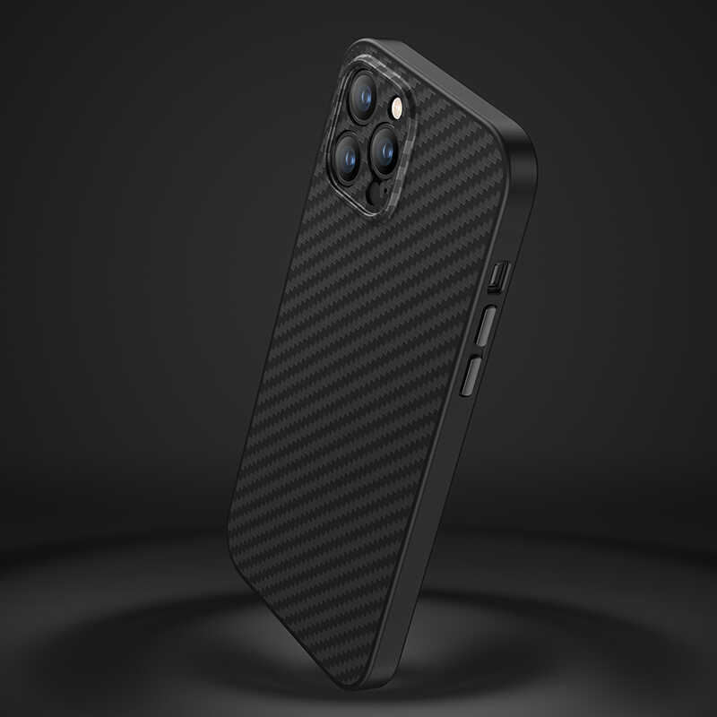 Apple iPhone 12 Pro Max Kılıf Karbon Fiber Benks Hybrid Kevlar Kapak Siyah