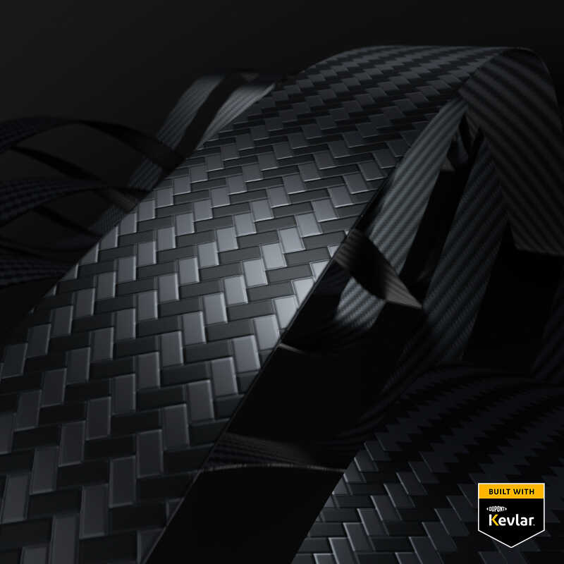 Apple iPhone 13 Kılıf M-safe Özellikli Karbon Fiber Benks Essential Kevlar Kapak Siyah