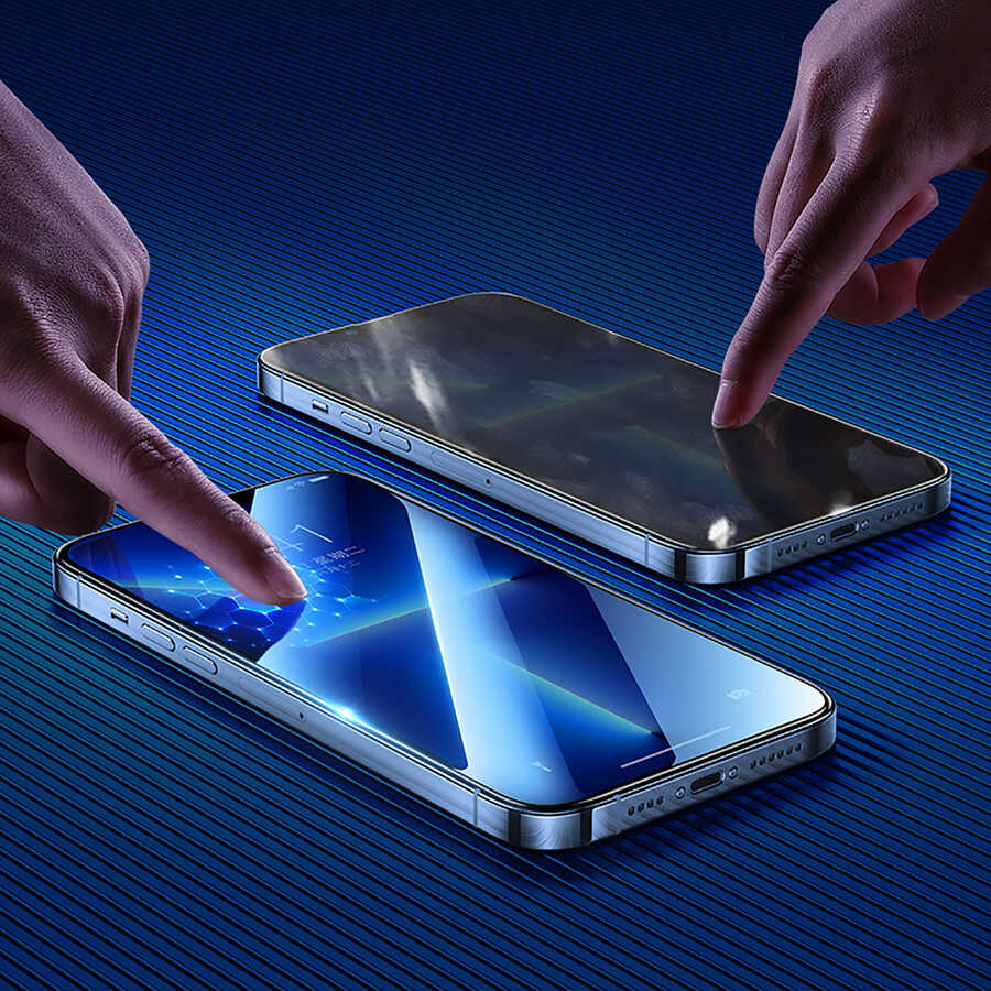 Apple iPhone 13 Pro Benks Mat Ekran Koruyucu Parmak İzi Bırakmayan Oyunculara Özel Ekran Filmi Siyah