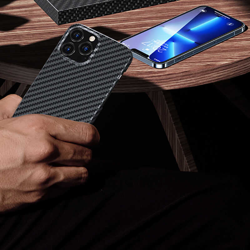 Apple iPhone 13 Pro Kılıf Benks Aramid M-safe 3 in 1 Set Siyah