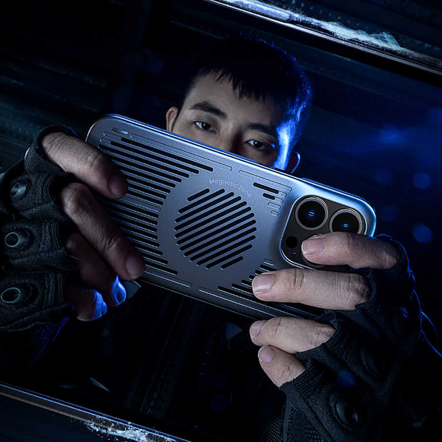 Apple iPhone 13 Pro Kılıf Benks Bizzard Soğutucu Özellikli Oyuncu Telefon Kılıfı Gri