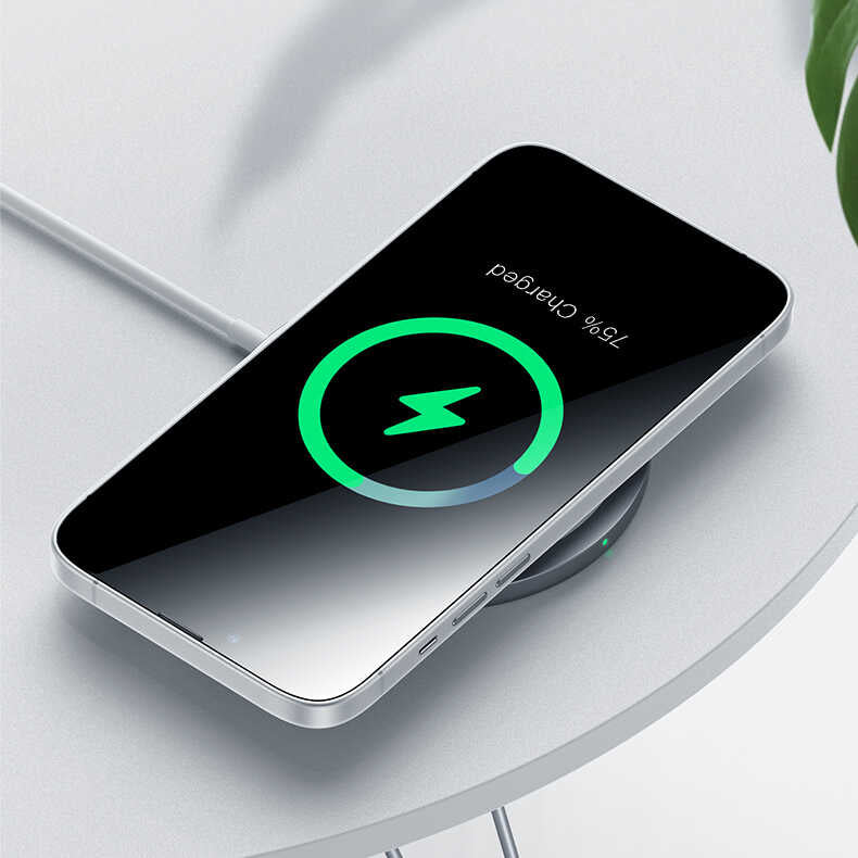 Apple iPhone 13 Pro Kılıf Benks Lollipop Protective Kapak Beyaz