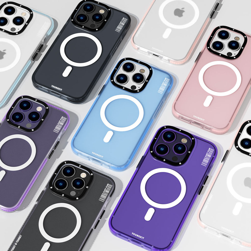 Apple iPhone 13 Pro Kılıf M-safe Şarj Özellikli Youngkit Colored Sand Serisi Kapak Siyah