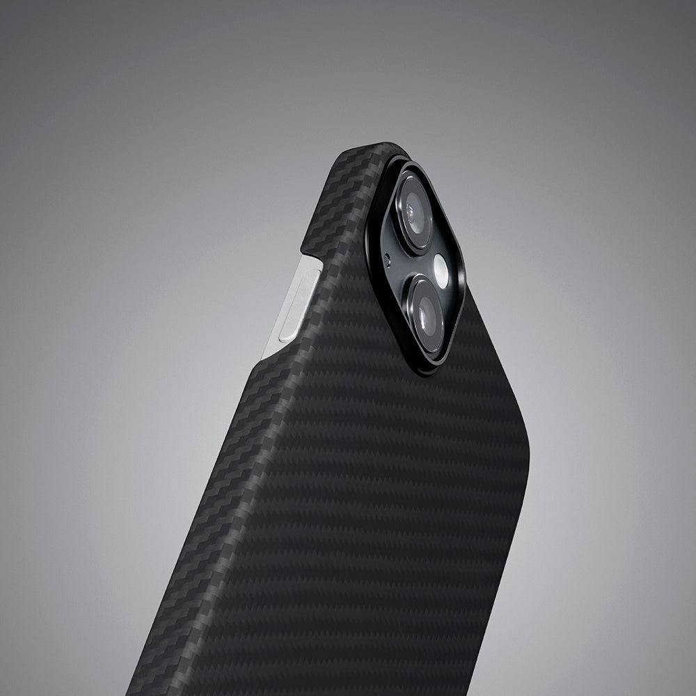 Apple iPhone 14 Kılıf M-safe Şarj Özellikli 1500D Aramid Fiber Pitaka Ultra-Slim Classic Serisi Black-Grey Twill Kapak Siyah-Gri