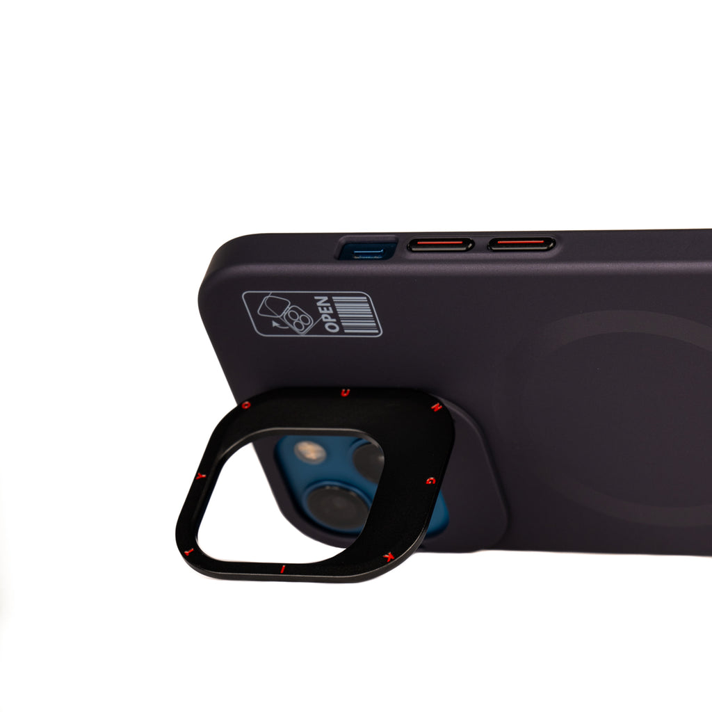 Apple iPhone 14 Kılıf M-safe Şarj Özellikli Standlı YoungKit Hermit Bracket Serisi Kapak Beyaz