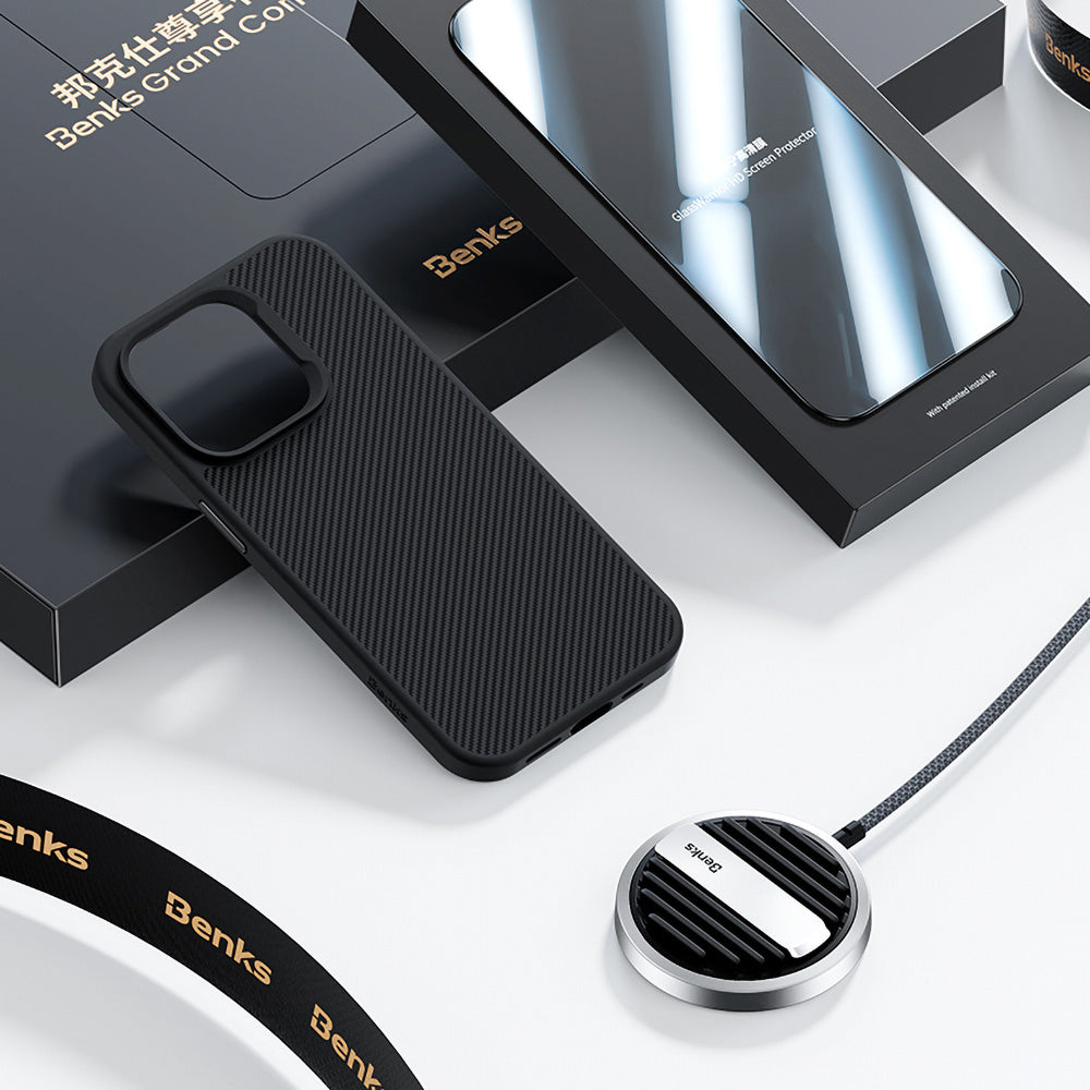 Apple iPhone 14 Pro Benks Grand Combo MFM01 3in1 Aksesuar Seti Kılıf-Ekran Koruyucu-Wireless Şarj Aleti Siyah
