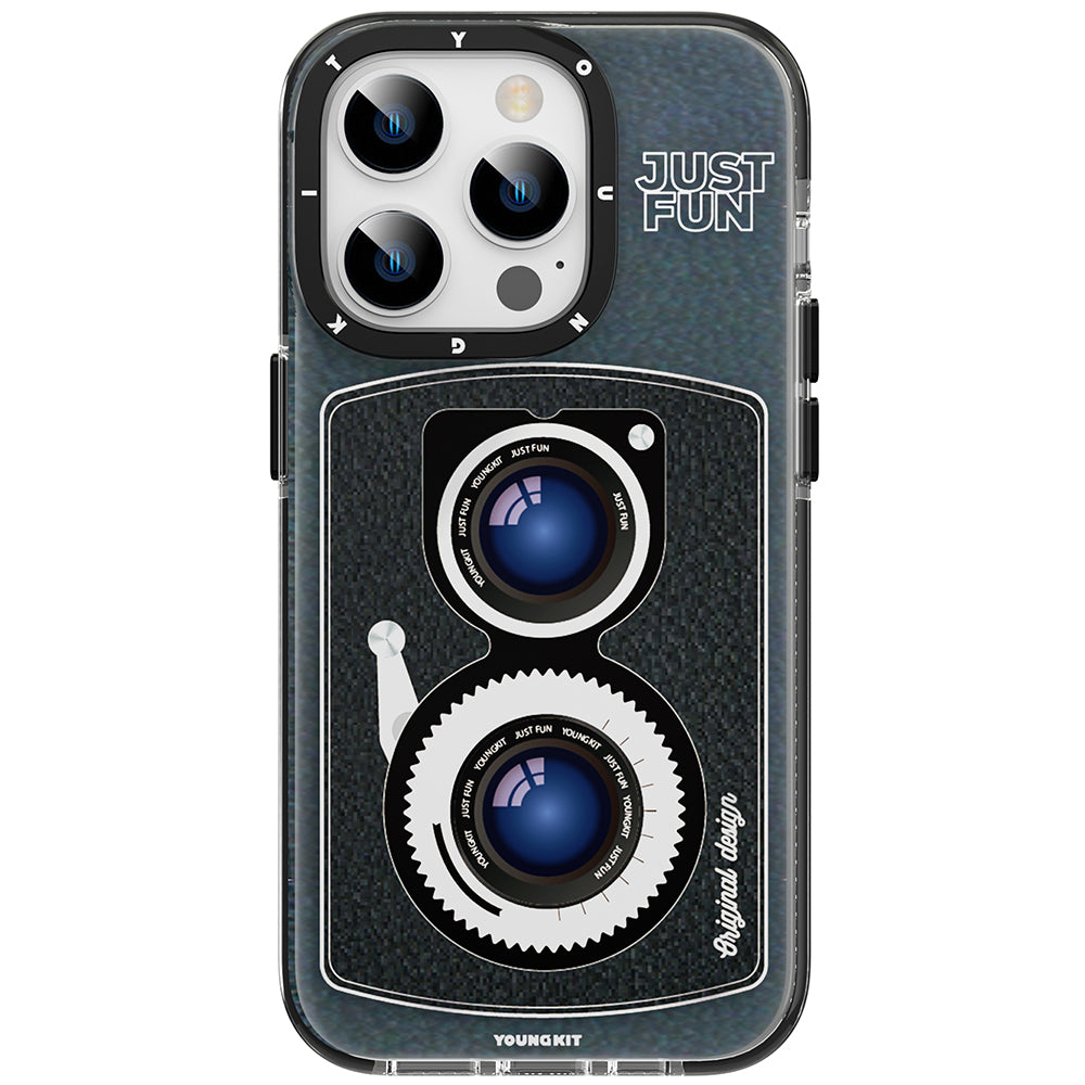 Apple iPhone 14 Pro Kılıf M-safe Şarj Özellikli Lens Figürlü YoungKit Art Film Serisi Kapak Beyaz