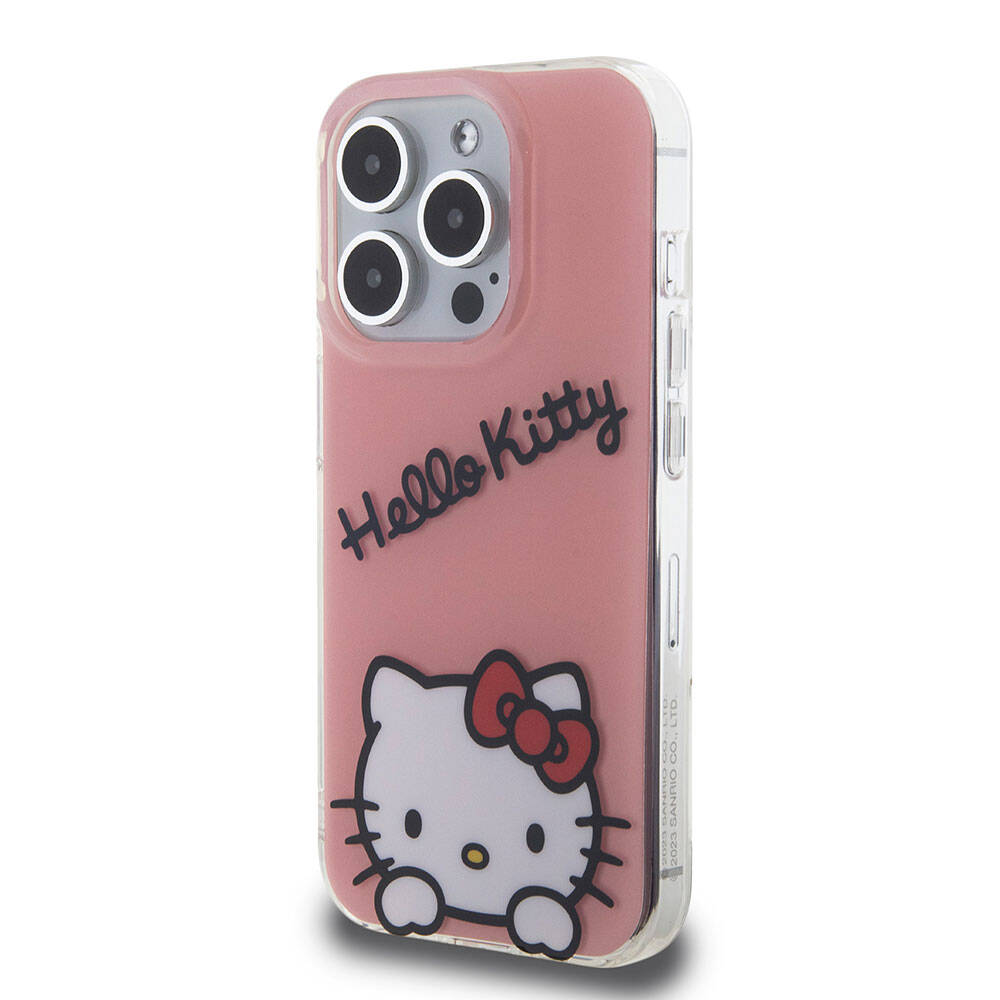 Apple iPhone 15 Pro Kılıf Hello Kitty Orjinal Lisanslı Askılı Yazı ve İkonik Logolu Daydreaming Kapak Pembe