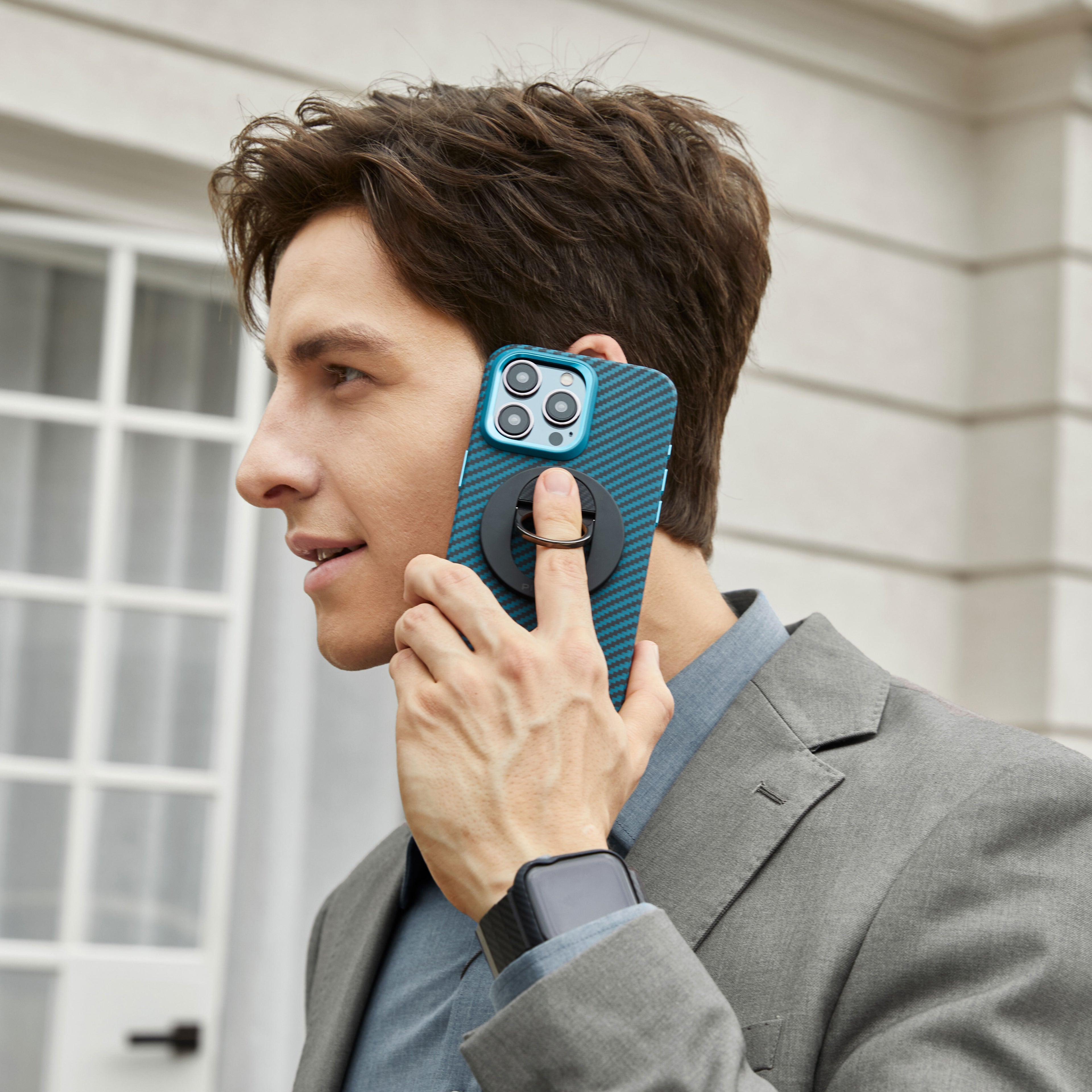 Apple iPhone 15 Pro Kılıf M-safe Şarj Özellikli 1500D Aramid Fiber Pitaka Military-Grade Classic Serisi Black-Grey Twill Kapak Siyah-Mavi