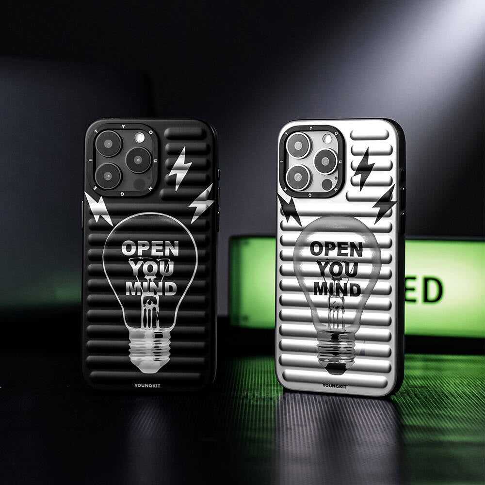 Apple iPhone 15 Pro Kılıf M-safe Şarj Özellikli Youngkit Open Mind Serisi Kapak Siyah