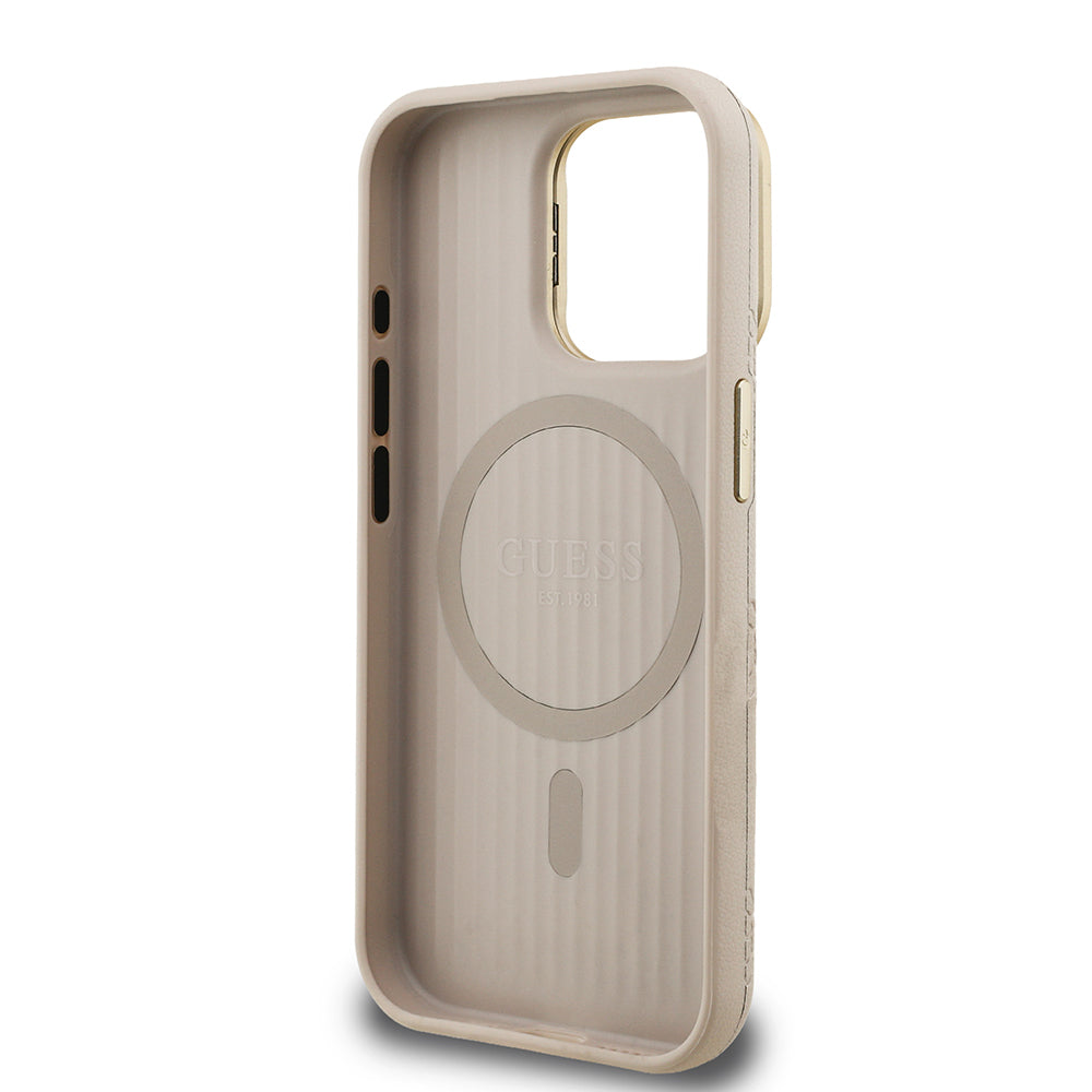 Apple iPhone 15 Pro Max Kılıf Guess Orjinal Lisanslı M-safe Şarj Özellikli Sıcak Baskılı Yazı Logolu Kamera Standlı PU Deri Peony Kapak Pembe