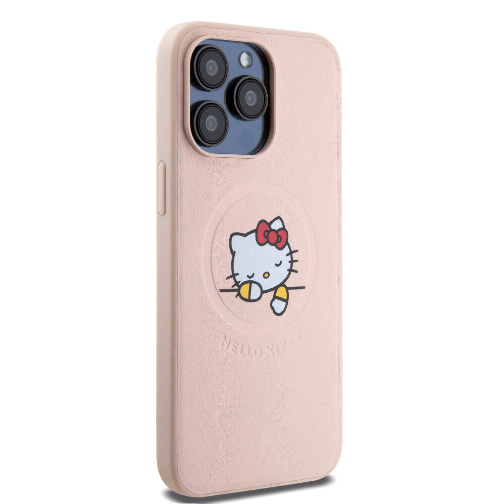 Apple iPhone 15 Pro Max Kılıf Hello Kitty Orjinal Lisanslı M-safe Şarj Özellikli Baskı Logolu Uyuyan Kitty Deri Kapak Pembe