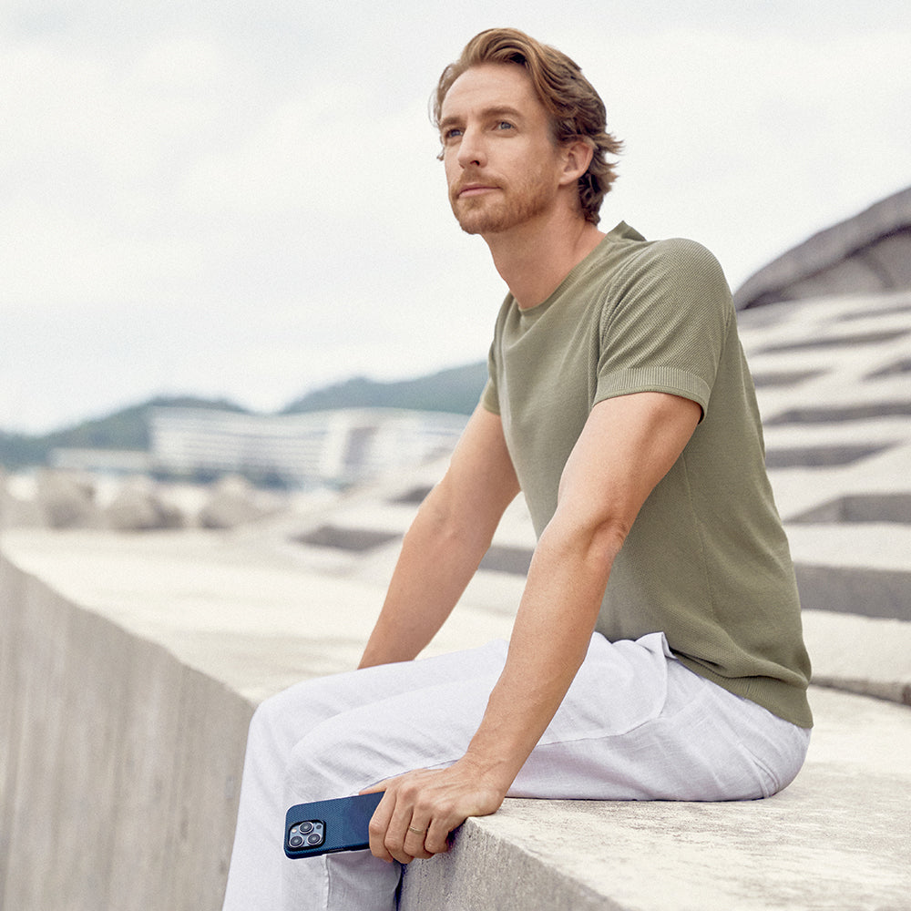 Apple iPhone 15 Pro Max Kılıf M-safe Şarj Özellikli Aramid Fiber Pitaka Tactile Woven Starpeak Serisi Over The Horizon Kapak Mavi