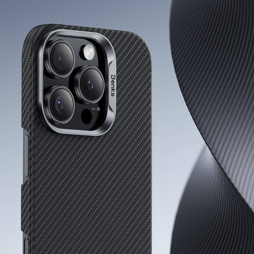 Apple iPhone 16 Kılıf Benks M-safe Şarj Özellikli Magnetik ArmorAir 600D Kevlar Fiber Kapak Siyah