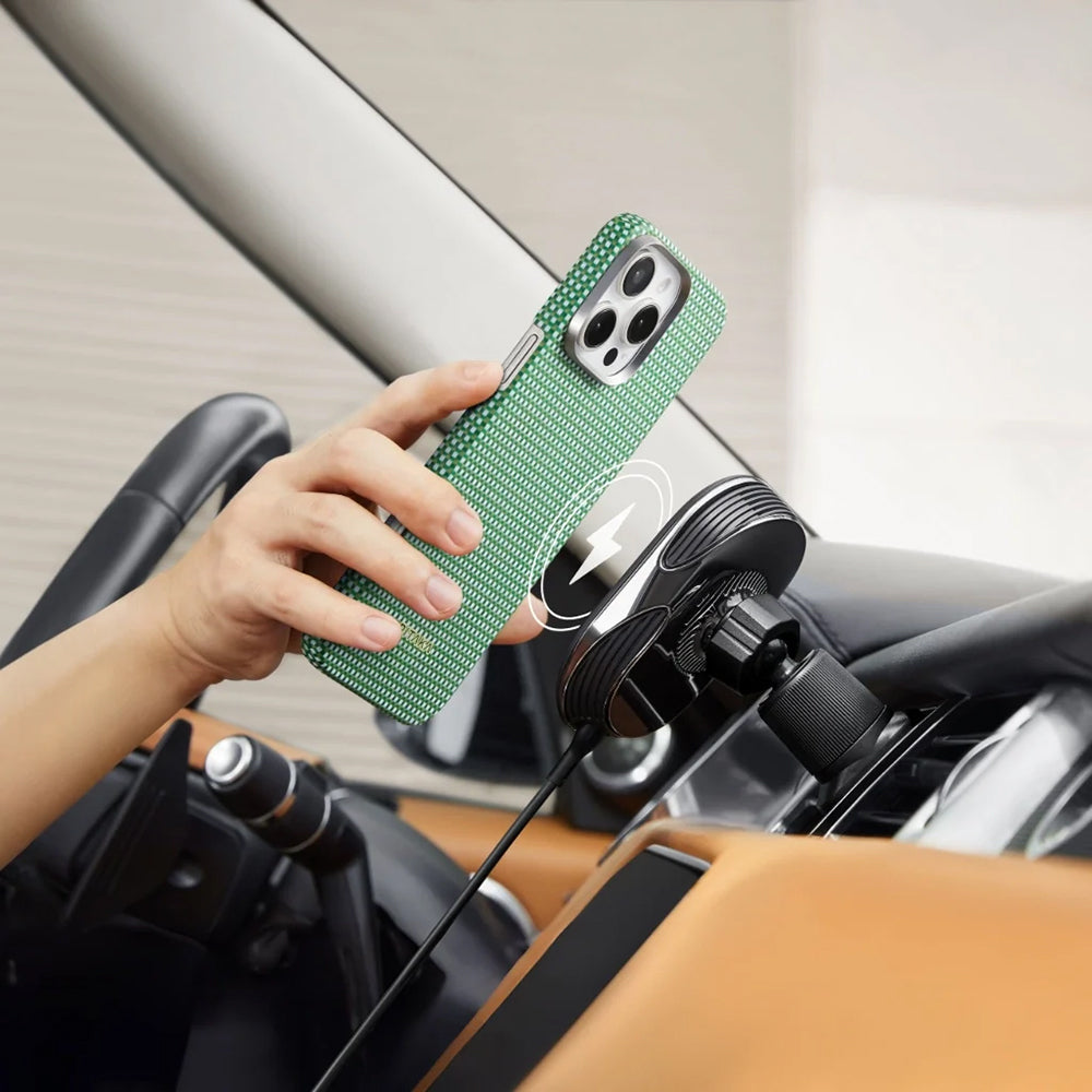 Apple iPhone 16 Kılıf M-safe Şarj Özellikli Aramid Fiber Pitaka Ultra-Slim Classic Serisi Forest Green Kapak Yeşil