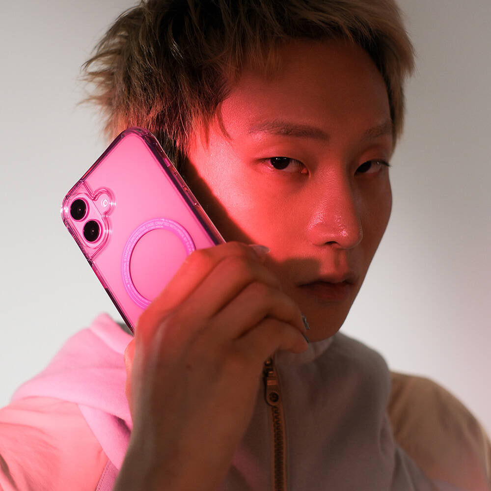 Apple iPhone 16 Kılıf M-safe Şarj Özellikli Şeffaf Airbag Tasarımlı Skinarma Saido Kapak Siyah