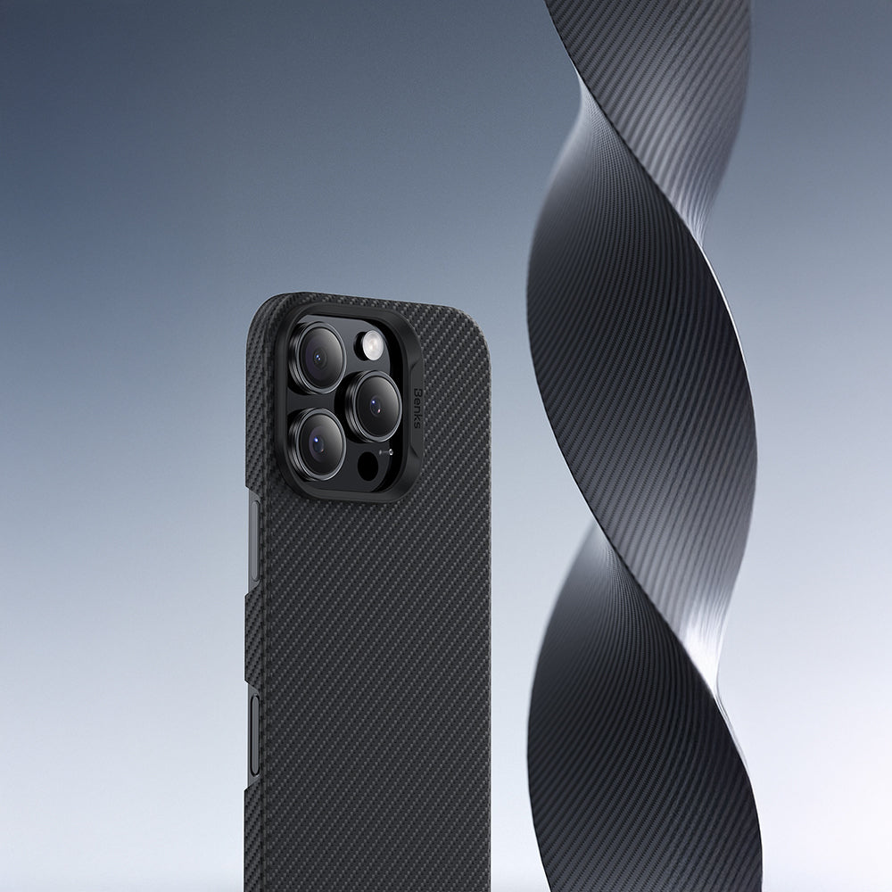 Apple iPhone 16 Pro Kılıf Benks M-safe Şarj Özellikli Metal Kamera Çerçeveli Magnetik ArmorAir 600D Kevlar Fiber Kapak Siyah