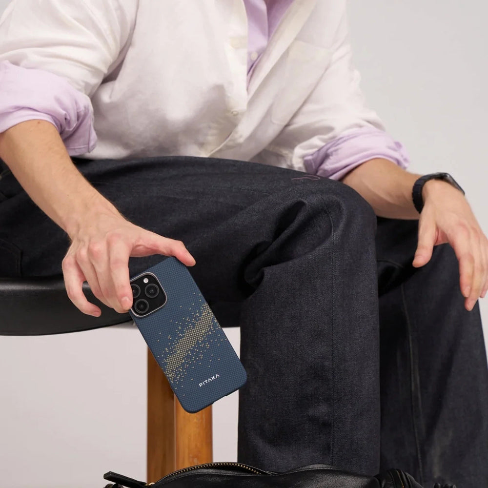 Apple iPhone 16 Pro Kılıf M-safe Şarj Özellikli Aramid Fiber Pitaka Tactile Woven Starpeak Serisi Milky Way Galaxy Kapak Mavi