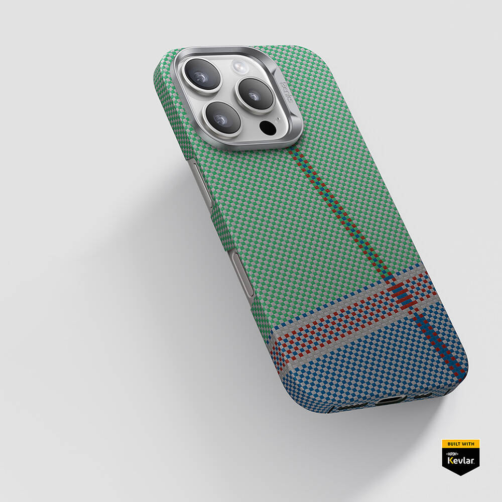 Apple iPhone 16 Pro Kılıf M-safe Şarj Özellikli Karbon Fiber Tasarımlı Benks Passion Green ArmorAir Kevlar Kapak Yeşil