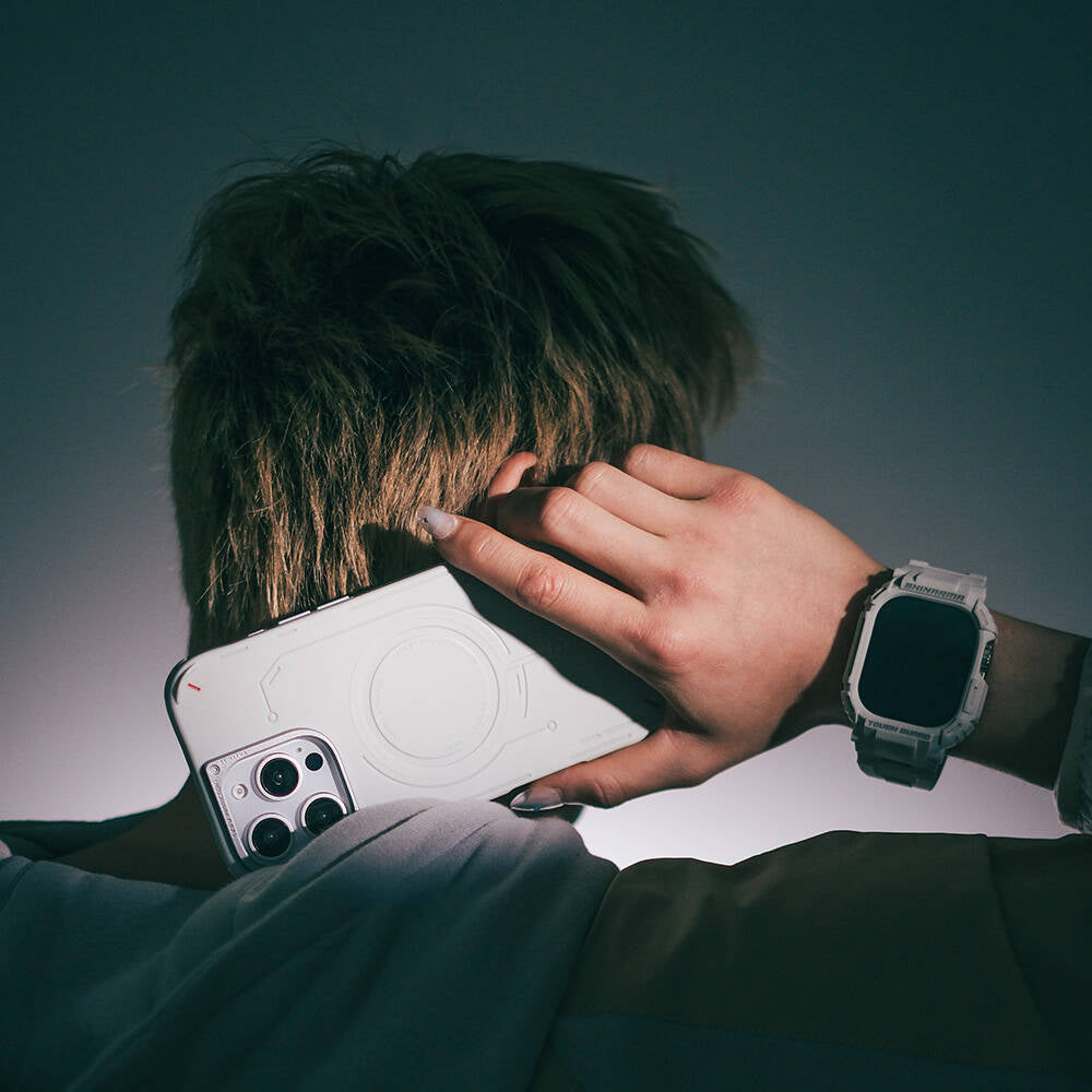 Apple iPhone 16 Pro Kılıf M-safe Şarj Özellikli Metal Kamera Çerçeveli Skinarma Mecha Serisi Kapak Siyah