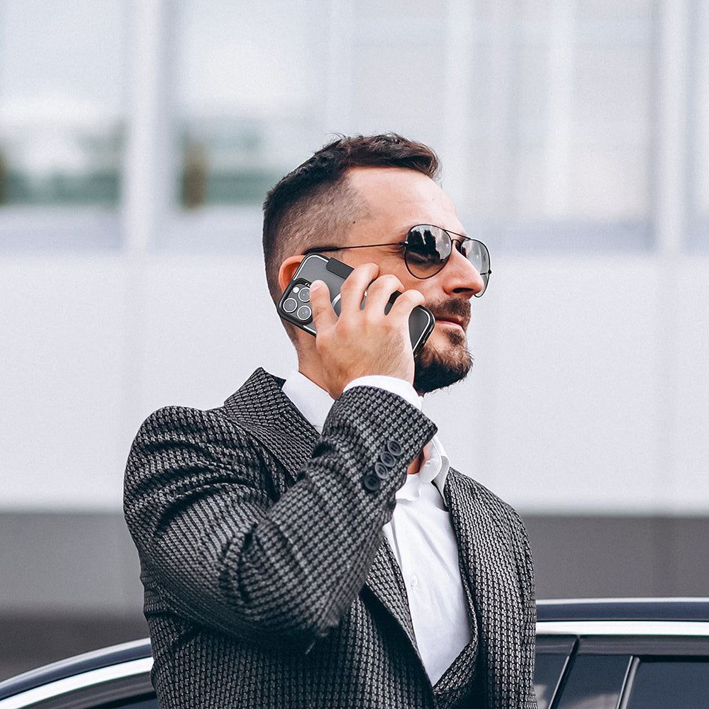 Apple iPhone 16 Pro Kılıf M-safe Şarj Özellikli Vegan Deri Tasarımlı Şeffaf Arka Yüzey Kartlıklı Raptic Urban Folio Serisi Kapak Siyah