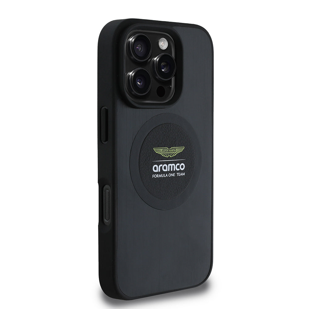 Apple iPhone 16 Pro Max Kılıf Aston Martin Orjinal Lisanslı M-safe Şarj Özellikli Aluminyum Arka Yüzeyli Formula One Team Baskılı Kapak Siyah