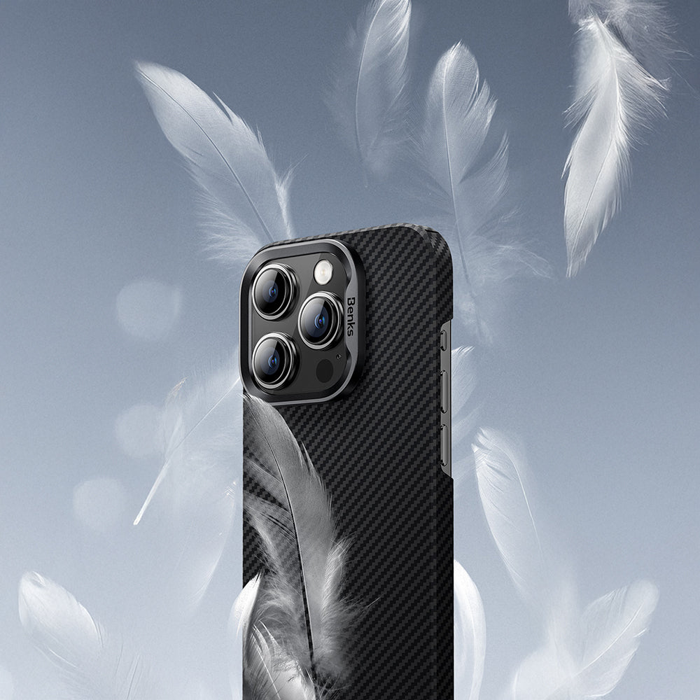 Apple iPhone 16 Pro Max Kılıf Benks M-safe Şarj Özellikli Metal Kamera Çerçeveli Magnetik ArmorAir 600D Kevlar Fiber Kapak Siyah