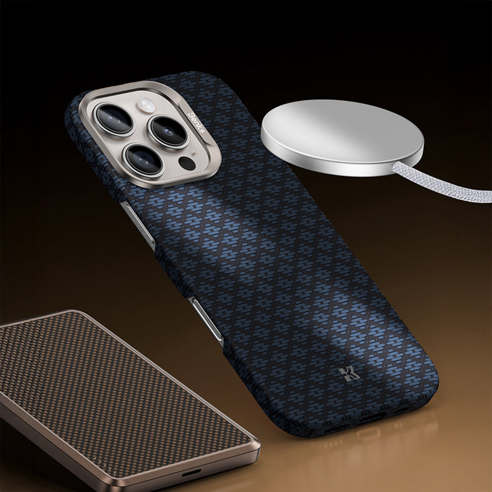Apple iPhone 16 Pro Max Kılıf M-Safe Şarj Özellikli Benks ArmorAir ArmorGrid Serisi Kevlar Kapak Mavi