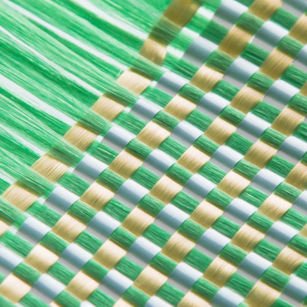 Apple iPhone 16 Pro Max Kılıf M-safe Şarj Özellikli Aramid Fiber Pitaka Ultra-Slim Classic Serisi Forest Green Kapak Yeşil