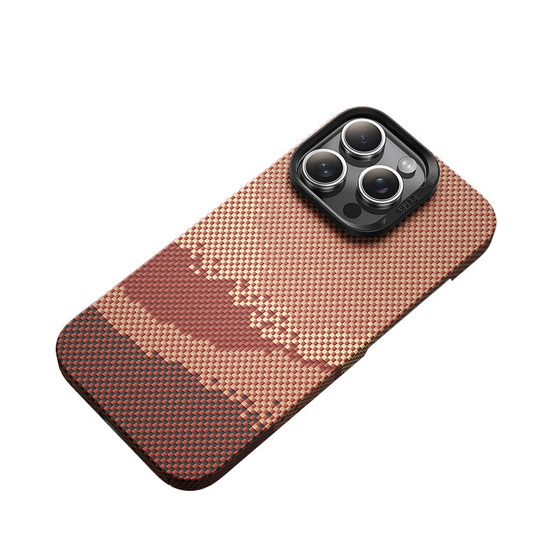 Apple iPhone 16 Pro Max Kılıf M-safe Şarj Özellikli Benks GoldenTide ArmorAir 600D Kevlar Kapak Gold