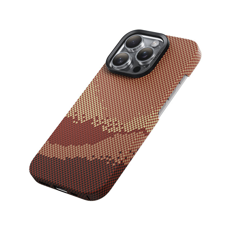 Apple iPhone 16 Pro Max Kılıf M-safe Şarj Özellikli Benks GoldenTide ArmorAir 600D Kevlar Kapak Gold