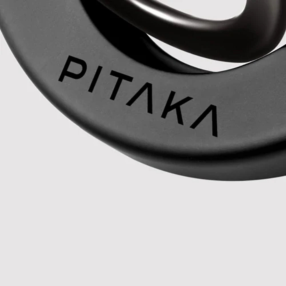 Apple iPhone 16 Pro Max Kılıf M-safe Şarj Özellikli Grip 3 Standlı Aramid Fiber Pitaka Military Grade Classic Serisi Black-Grey Twill Kapak Siyah-Gri