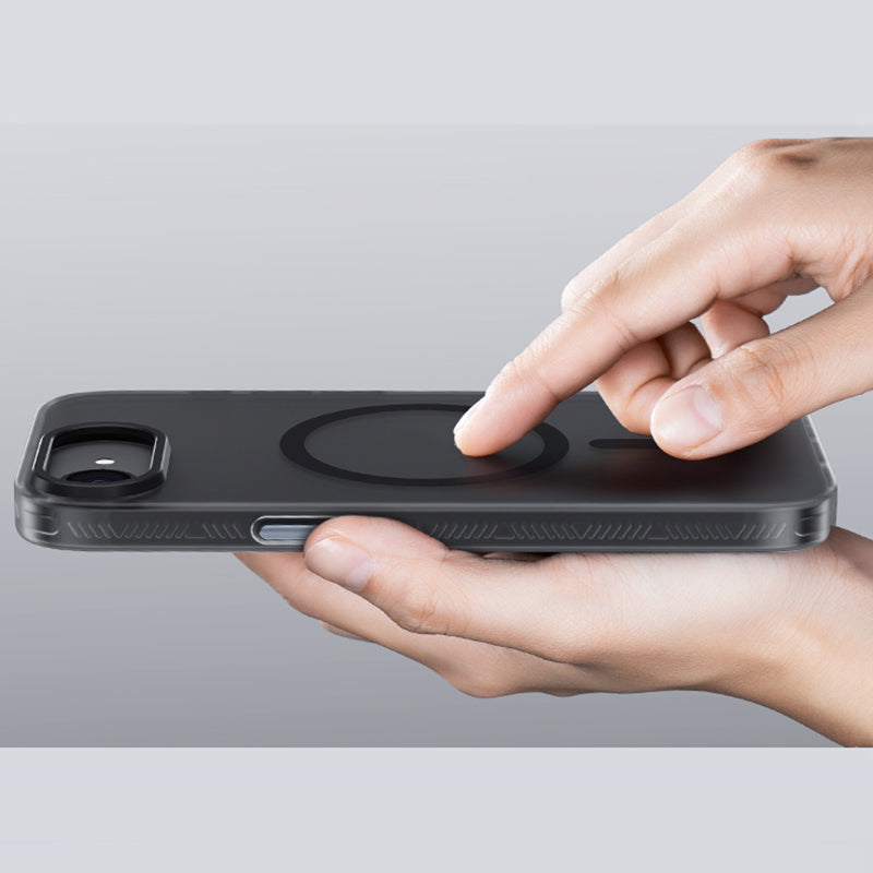 Apple iPhone 16E Kılıf M-safe Şarj Özellikli Benks Lucid Armor Kapak Siyah