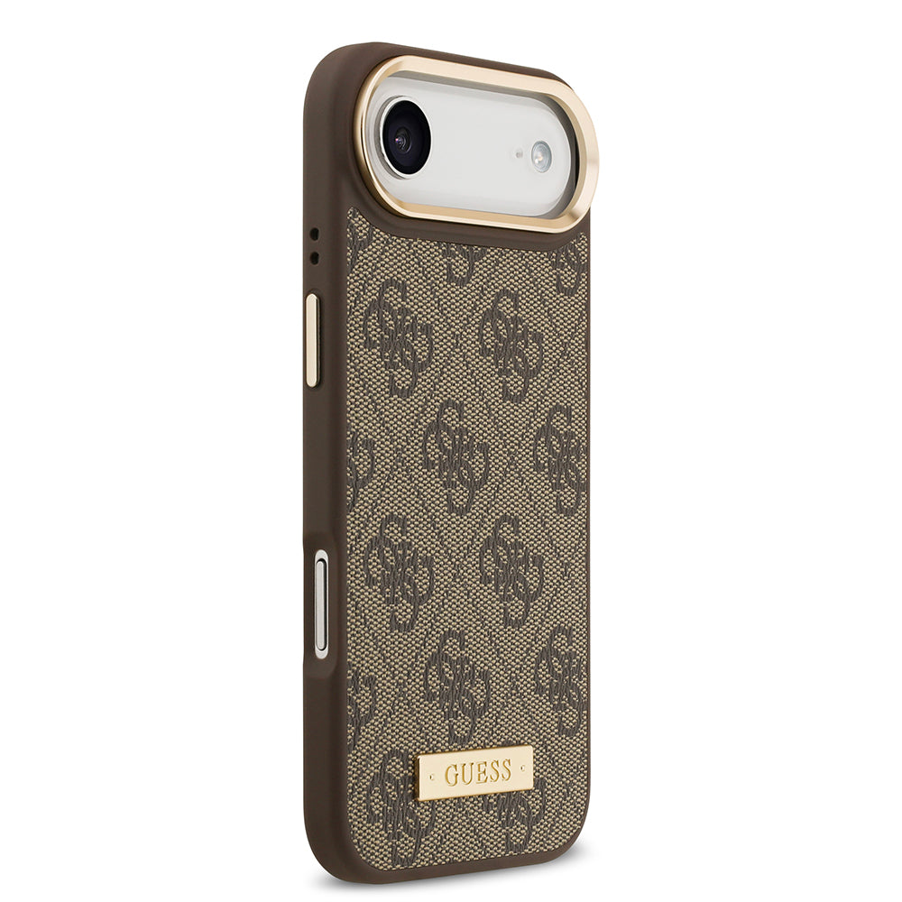 Apple iPhone 17 Air Kılıf Guess Orjinal Lisanslı M-safe Şarj Özellikli 4G Desenli PU Metal Plaka Klasik Logolu Kapak Kahverengi