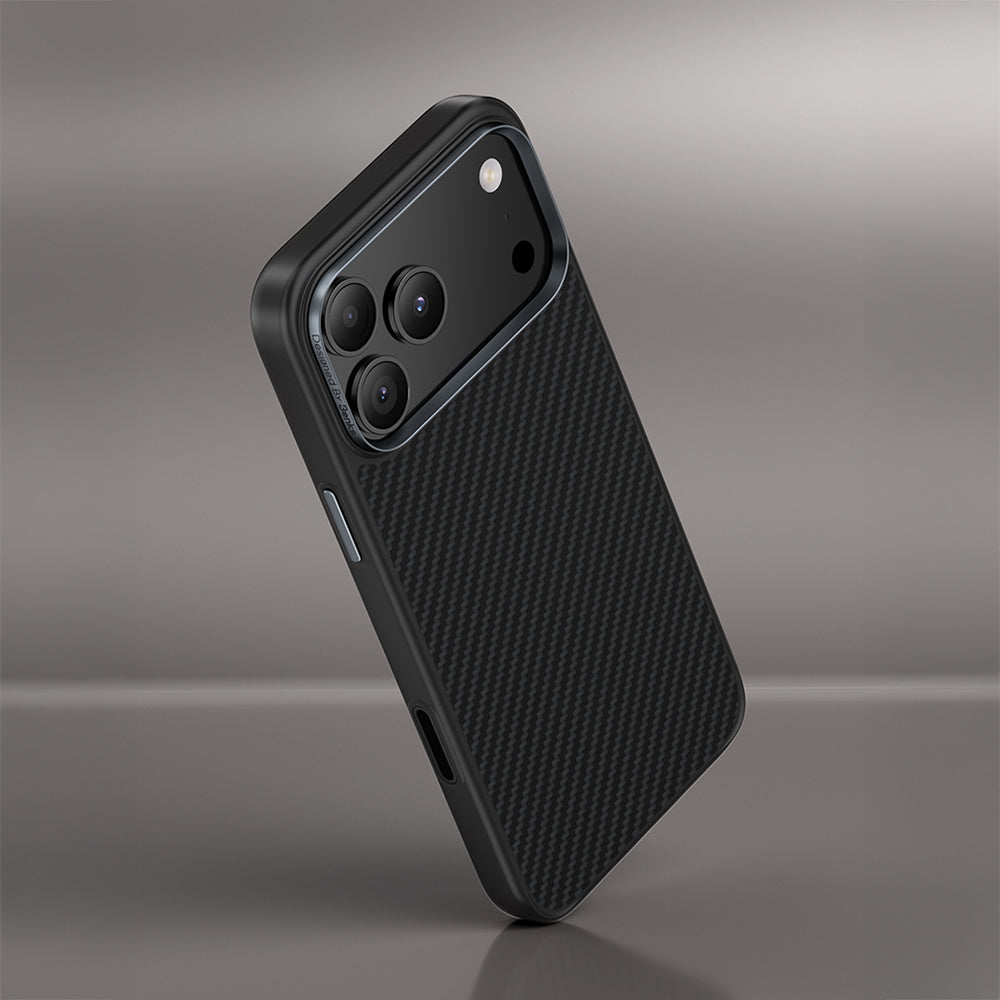 Apple iPhone 17 Pro Kılıf Karbon Fiber M-safe Şarj Özellikli Benks Hybrid ArmorPro 600D Kevlar Kapak Siyah