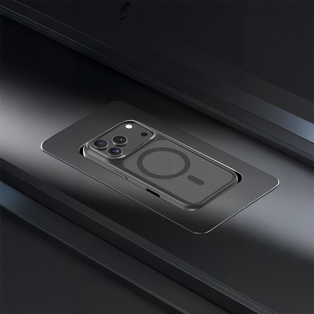 Apple iPhone 17 Pro Kılıf M-safe Şarj Özellikli Benks Mist Protective Kapak Beyaz