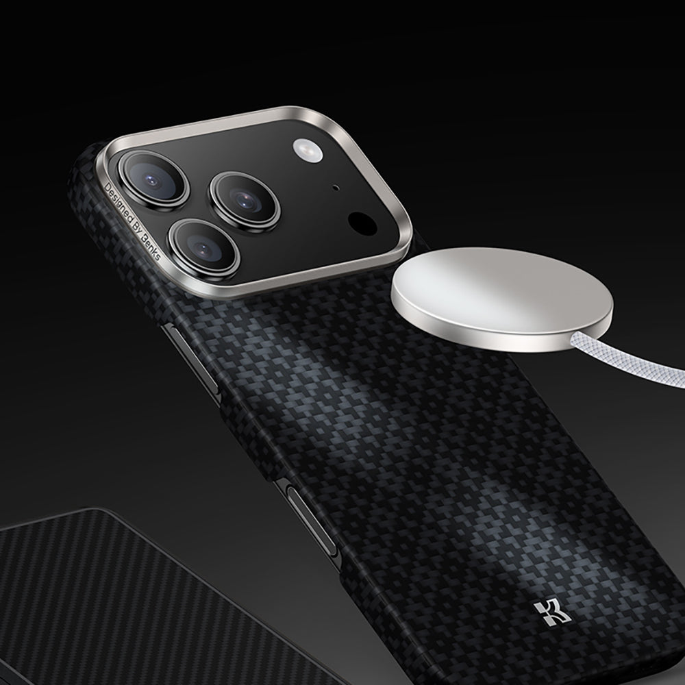 Apple iPhone 17 Pro Max Kılıf M-Safe Şarj Özellikli Benks ArmorAir ArmorGrid Serisi Kevlar Kapak Siyah