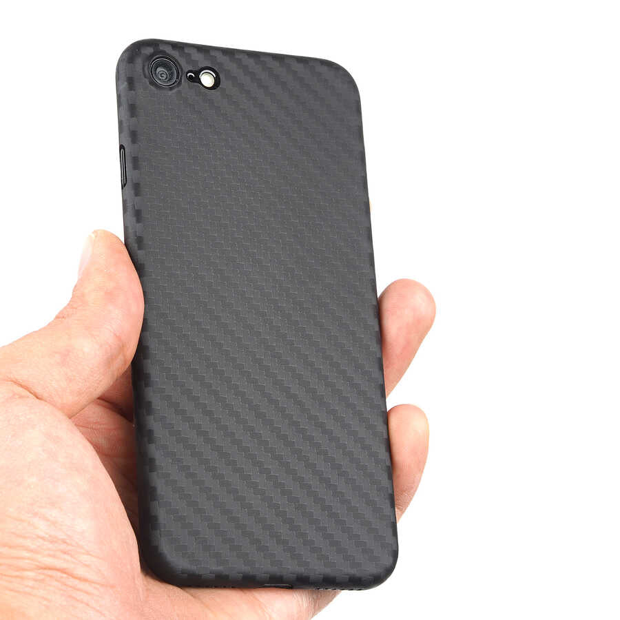 Apple iPhone 8 Kılıf Wiwu Skin Carbon PP Kapak Siyah