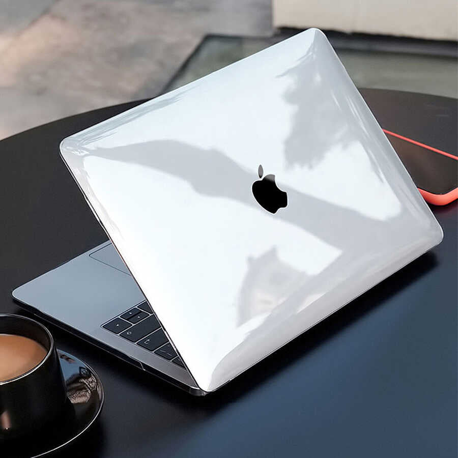 Apple Macbook 13.3' Pro 2022 M2 Wiwu Ultra İnce Sararmayan Şeffaf MacBook Crystal iShield Kapak Renksiz