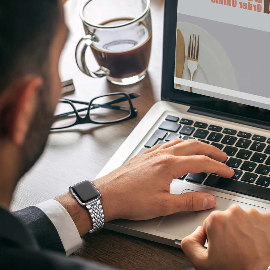 Apple Watch 44mm Wiwu Seven Beads Steel Belt Metal Kordon Gold