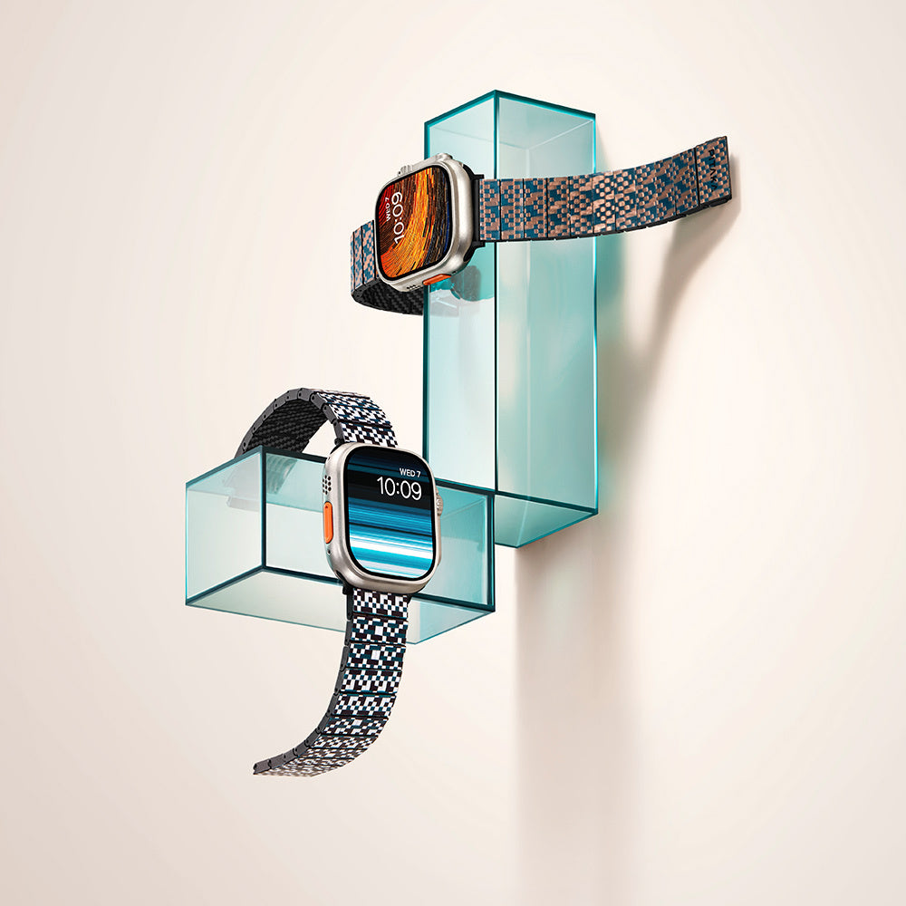 Apple Watch Serisi Uyumlu Aramid Fiber ve Karbon Fiber Pitaka Dreamland ChromaCarbon Serisi Mosaic Universal Kordon Mavi-Beyaz