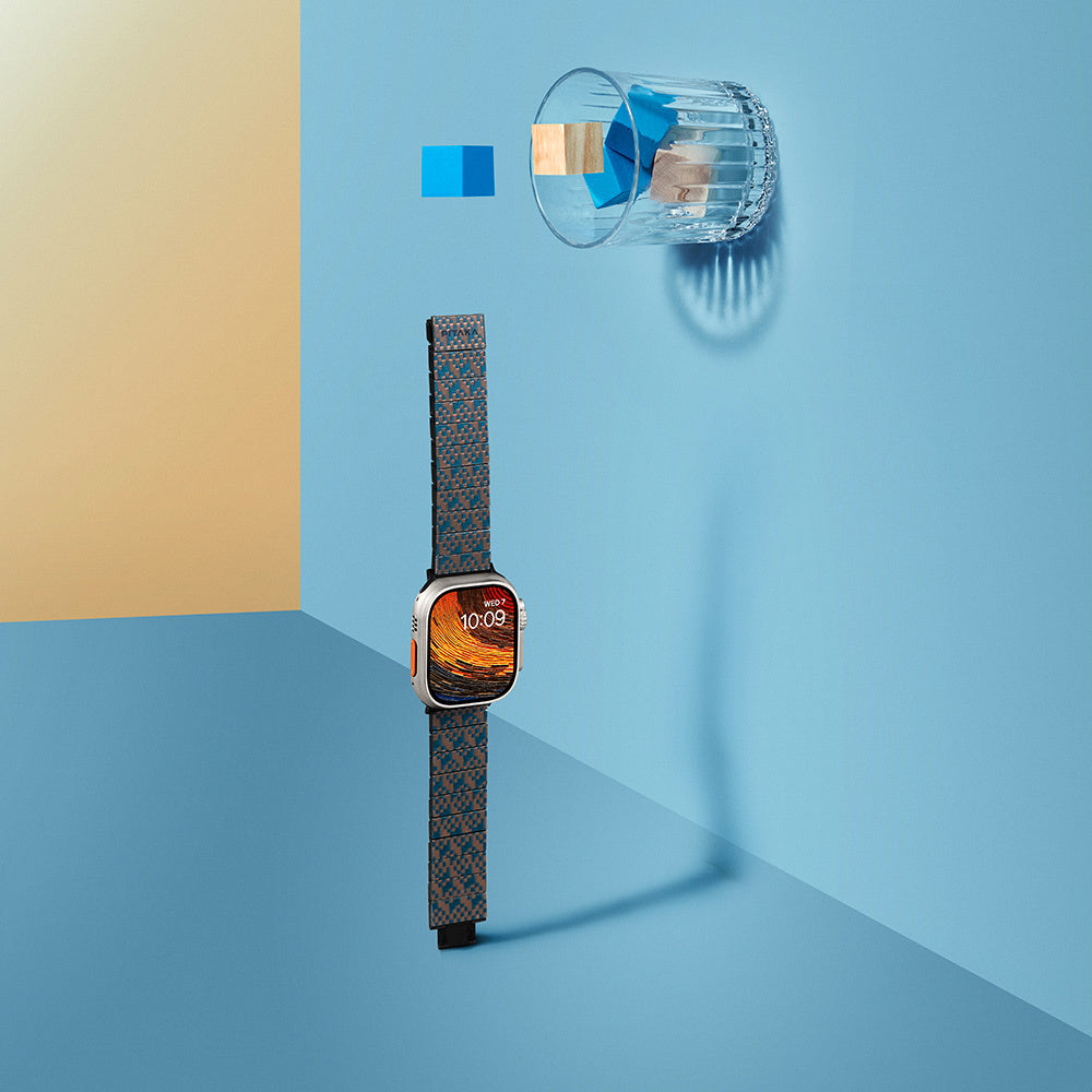 Apple Watch Serisi Uyumlu Aramid Fiber ve Karbon Fiber Pitaka Dreamland ChromaCarbon Serisi Stairs Universal Kordon Mavi-Kahverengi