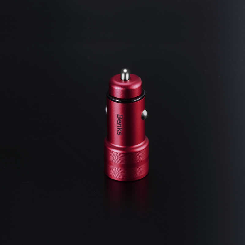 Benks C28 Fast Charging PD Araç Şarj Aleti Kırmızı