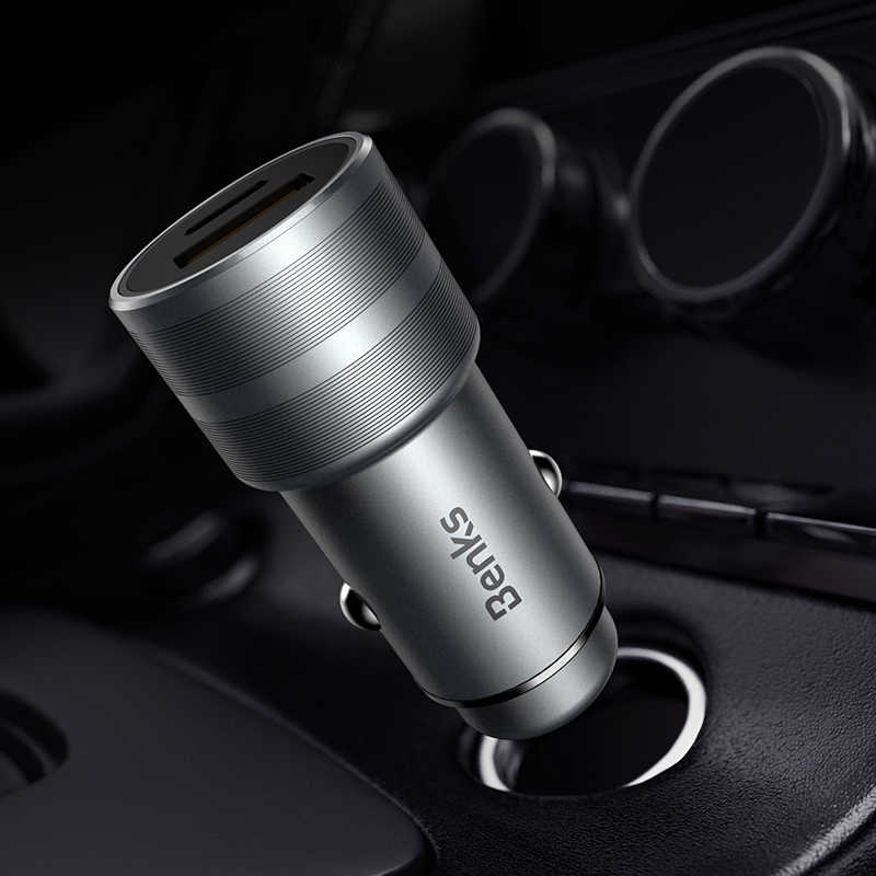 Benks C28 Fast Charging PD Araç Şarj Aleti Kırmızı