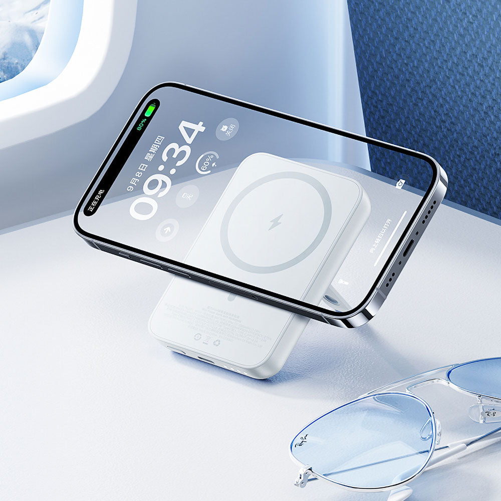 Benks MP09 M-safe Magnetik Standlı İnce Tasarımlı Powerbank 6000mAh Siyah