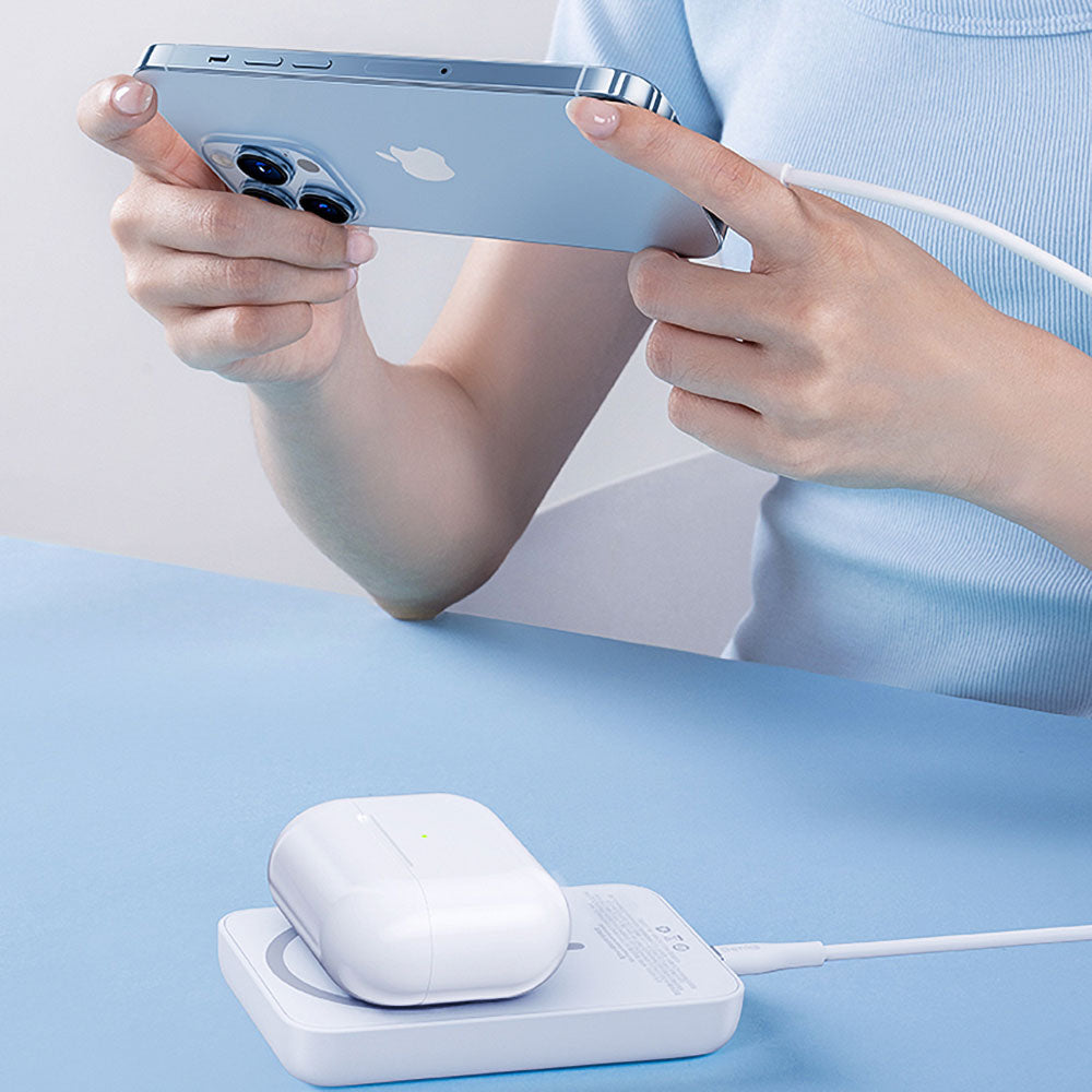 Benks MP09 M-safe Magnetik Standlı İnce Tasarımlı Powerbank 6000mAh Mavi