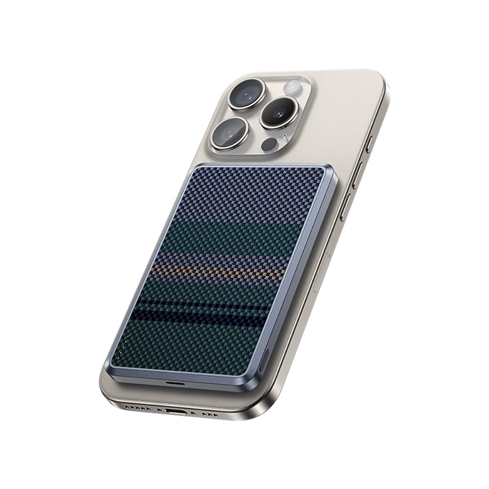 Benks MP16 ArmorGo M-safe Şarj Özellikli Ultra İnce Aurora Serisi Aramid Fiber Powerbank 15W 10000mAh Siyah-Yeşil